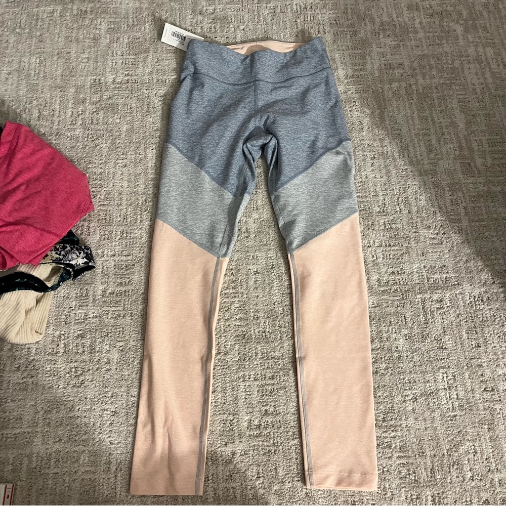 Outdoor voices 7/8 spring leggings NEW